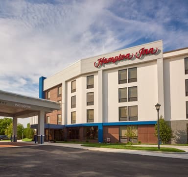 Hampton Inn by Hilton Harrisburg West Exterior Daytime